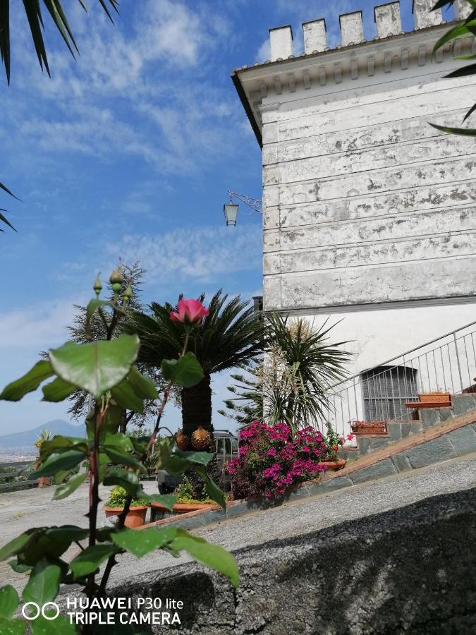 La Torretta Bianca Bed & Breakfast กาวา เด ตีร์เรนี ภายนอก รูปภาพ
